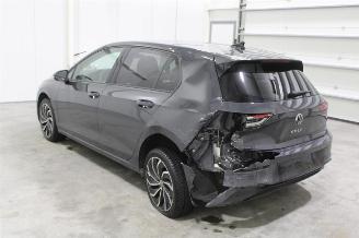 Volkswagen Golf  picture 4