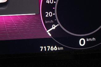 Volkswagen Golf  picture 13