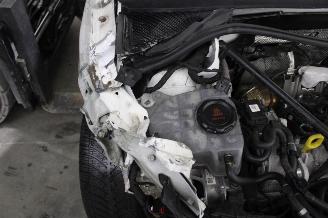 Audi Q3  picture 15