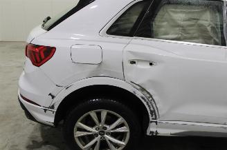 Audi Q3  picture 8