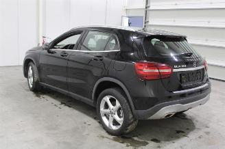 Mercedes GLA 180 picture 5
