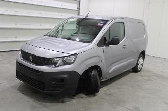Coche siniestrado Peugeot Partner  2021/6