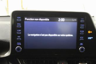 Toyota C-HR  picture 17