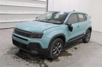 Vrakbiler auto Jeep Avenger  