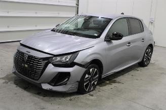 Coche accidentado Peugeot 208  2024/2