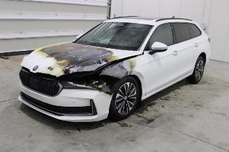Autoverwertung Skoda Superb  2024/12
