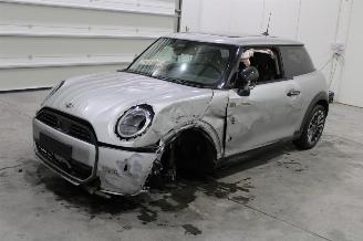 skadebil auto Mini Cooper C 2024/9