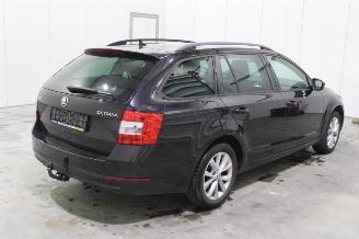 Skoda Octavia  picture 3