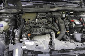 Peugeot 2008  picture 16