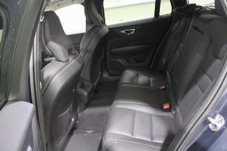 Volvo V-60 V60 picture 8