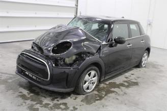 krockskadad bil auto Mini One  2022/7