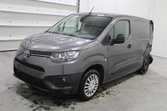 disassembly passenger cars Toyota ProAce City 2022/1