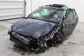damaged passenger cars Cupra Leon  2025/1