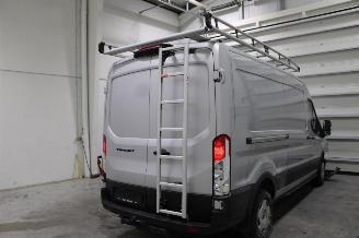 Ford Transit  picture 22