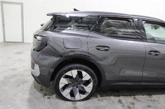 skadebil auto Ford Explorer  2025/8