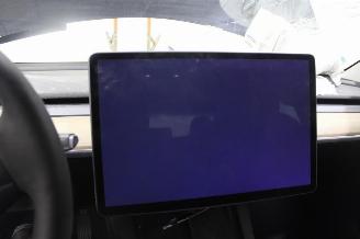 Tesla Model 3  picture 13