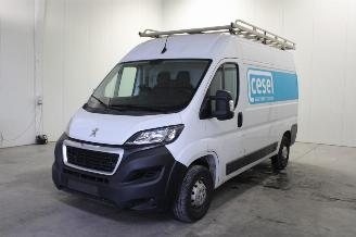 skadebil auto Peugeot Boxer  2022/1