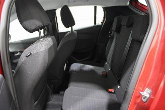 Peugeot 208  picture 11