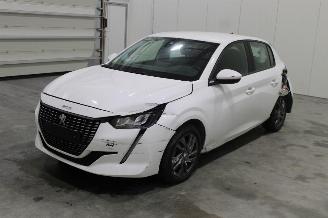 Unfallwagen Peugeot 208  2022/4