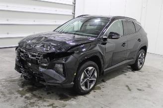 Damaged car Hyundai Tucson  2025/3