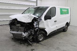 rozbiórka samochody osobowe Renault Trafic  2024/5