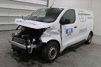 skadebil auto Peugeot Expert  2025/6