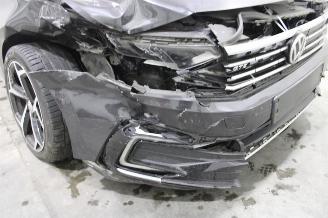 Volkswagen Passat  picture 7