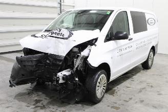 Voiture accidenté Mercedes Vito  2022/10