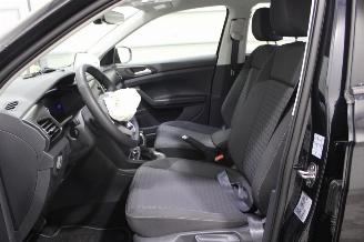 Volkswagen T-Cross  picture 10