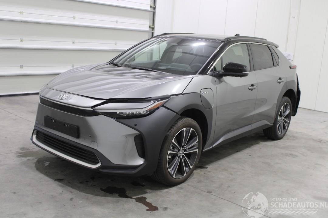 Toyota bZ4X 