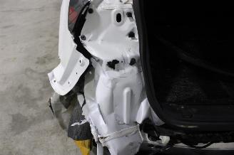 Tesla Model Y  picture 23