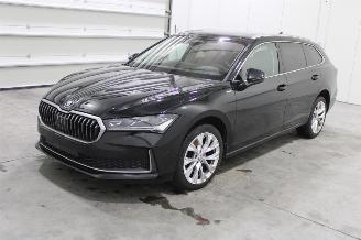 Coche accidentado Skoda Superb  2024/6