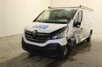 Vrakbiler auto Renault Trafic  2021/10