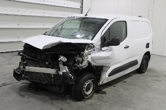 Purkuautot passenger cars Citroën Berlingo  2022/10