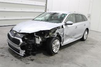 rozbiórka samochody osobowe Skoda Octavia  2022/9