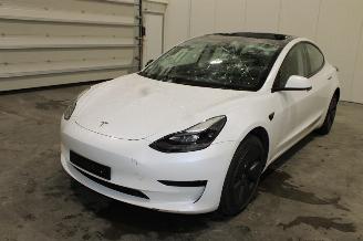 škoda osobní automobily Tesla Model 3  2023/8