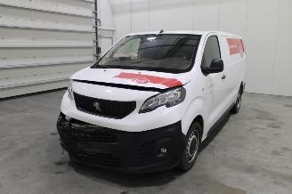 damaged passenger cars Peugeot Expert  2022/3