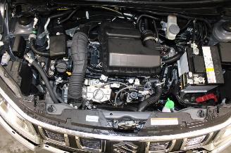 Suzuki Ignis  picture 15