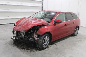 Coche accidentado Peugeot 308  2020/9