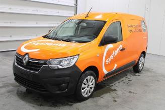 skadebil auto Renault Express  2023/12