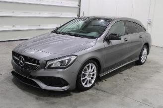 damaged passenger cars Mercedes Cla-klasse CLA 200 2020/3