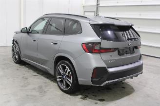 BMW iX1  picture 4