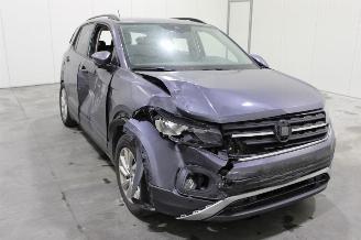 Volkswagen T-Cross  picture 3