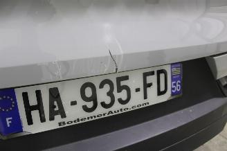 Renault Captur  picture 9