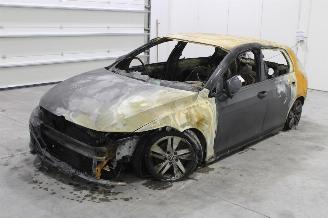 Uttjänta bilar auto Volkswagen Golf  2022/1