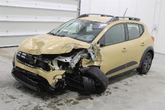 Voiture accidenté Dacia Sandero  2024/7