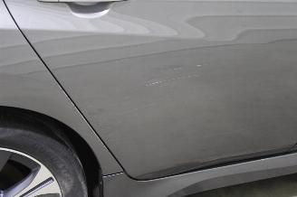 Nissan Leaf  picture 8