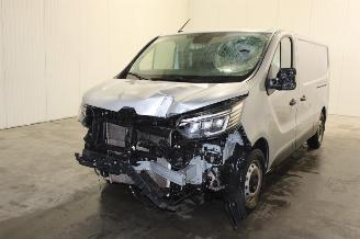 Vaurioauto  passenger cars Renault Trafic  2023/7