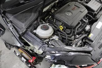 Volkswagen Golf  picture 22