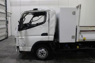 Mitsubishi Canter  picture 5